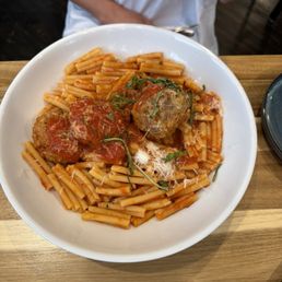 The gluten-free pasta and gluten-free meatballs were amazing The gluten-free pasta and gluten-free meatballs were amazing
