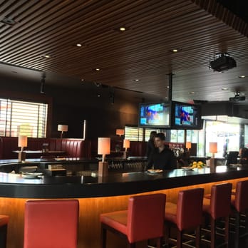 Cactus Club Cafe - Bar area~ - Canadian (New) Near Me - Burnaby, British Columbia