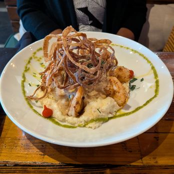 Ashling Kitchen and Bar - Shrimp and grits - New American Near Me - Crofton, Maryland