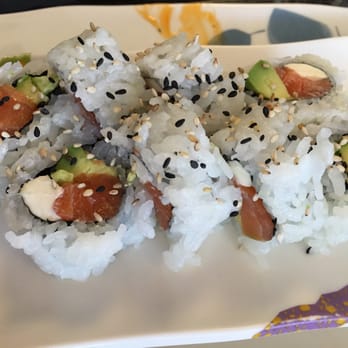 Sushi Ya - Philadelphia roll - Sushi Bars Near Me - Pasadena, California