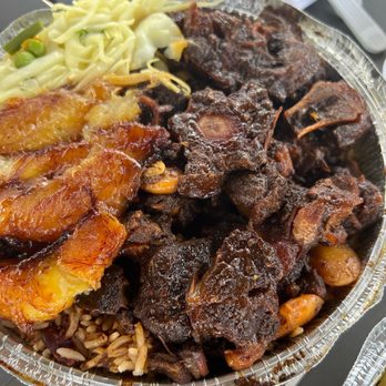 Willie's Delight - a plate of meat and rice - Caribbean Near Me - Deer Park, New York