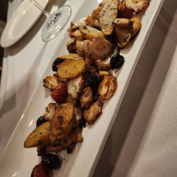Ferraro's Kitchen - Pulpo - Wine Bars Near Me - Miami, Florida Ferraro's Kitchen - Pulpo - Wine Bars Near Me - Miami, Florida