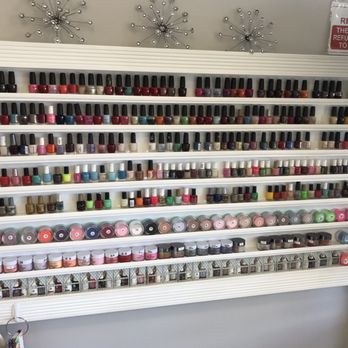 V Nail Spa - Decent amount of color options - Nail Salons Near Me - Concord, California