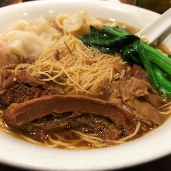 Wonton Hut - Wonton noodle soup with beef brisket and Choy sum - Chinese Near Me - Markham, Ontario