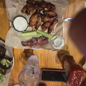Smith & Son Corner Kitchen - Bbq wings - Chicken Wings Near Me - Gatlinburg, Tennessee Smith & Son Corner Kitchen - Bbq wings - Chicken Wings Near Me - Gatlinburg, Tennessee