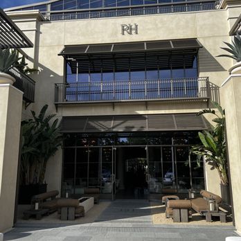 RH Rooftop Restaurant at RH Palo Alto - Entrance to RH - Breakfast & Brunch Near Me - Palo Alto, California RH Rooftop Restaurant at RH Palo Alto - Entrance to RH - Breakfast & Brunch Near Me - Palo Alto, California