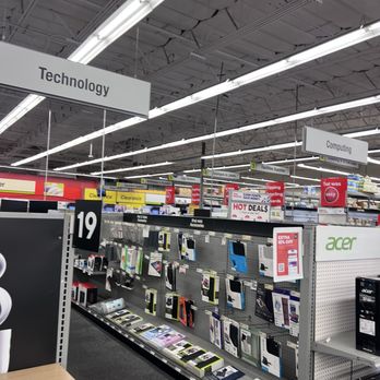 Staples - Shipping Centers Near Me - Palm Springs, California