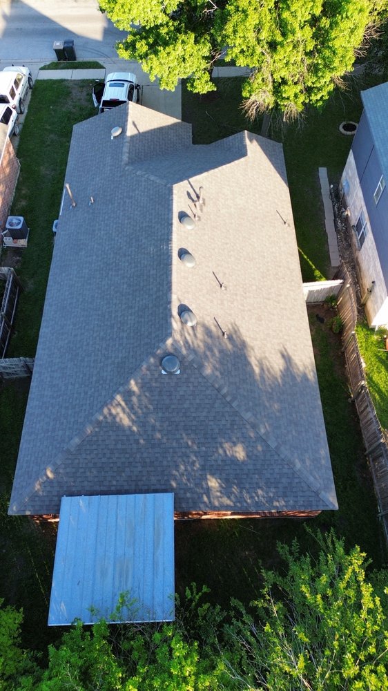 Slide of Fur Sure Roofing