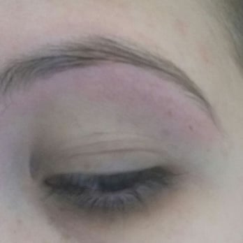 Threading Concepts - See the warnings do not go here. Completely cut my bottom of my eyebrow. Was legit bleeding when I got home. - Threading Services Near Me - Norridge, Illinois