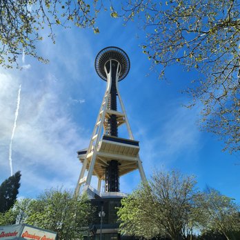 Space Needle - Landmarks & Historical Buildings Near Me - Seattle, Washington