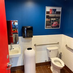 Domino's Pizza - Men's room is clean