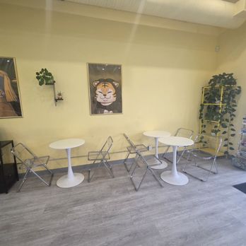 Tora Boba - Seating area - Bubble Tea Near Me - Edmonton, Alberta Tora Boba - Seating area - Bubble Tea Near Me - Edmonton, Alberta