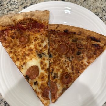 Parry's Pizzeria and Taphouse - Pizza Near Me - Pharr, Texas