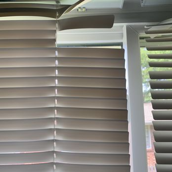 Grand Welcome - Broken blinds in my bedroom - Vacation Rentals Near Me - Ladera Ranch, California
