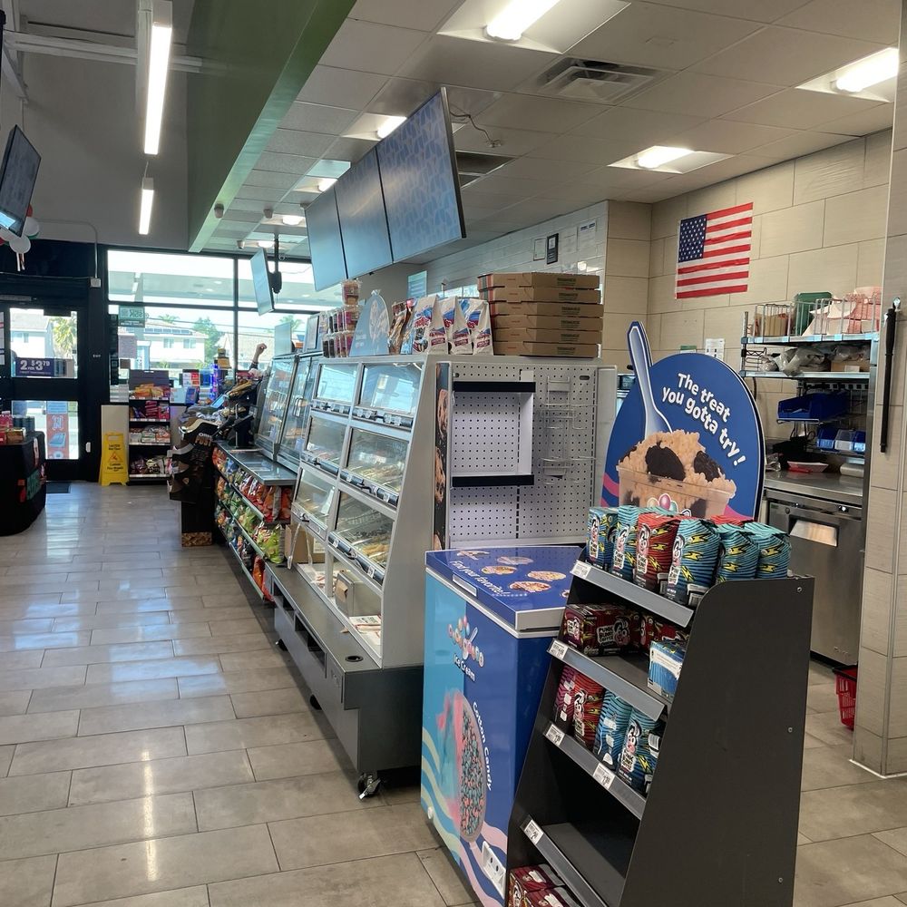 7- Eleven - Gas Stations Near Me - Hemet, California