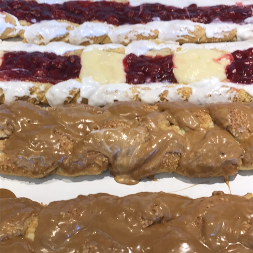 Bello's Bakery - Coffee Cakes - Bakeries Near Me - Des Peres, Missouri
