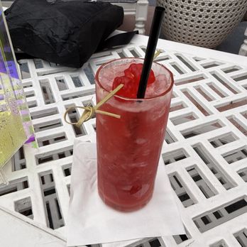 White Limozeen - Cocktail Bars Near Me - Nashville, Tennessee