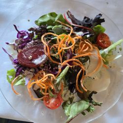 The Sow's Ear - Dinner salad