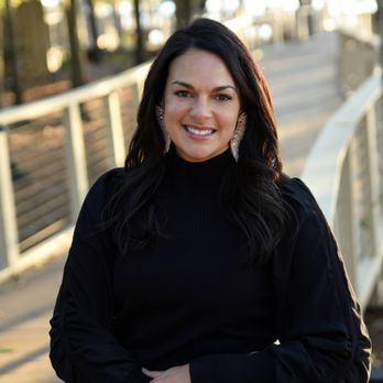 Re Max Essential - Alisha Richardson - Real Estate Agents Near Me - Wilmington, North Carolina Re Max Essential - Alisha Richardson - Real Estate Agents Near Me - Wilmington, North Carolina