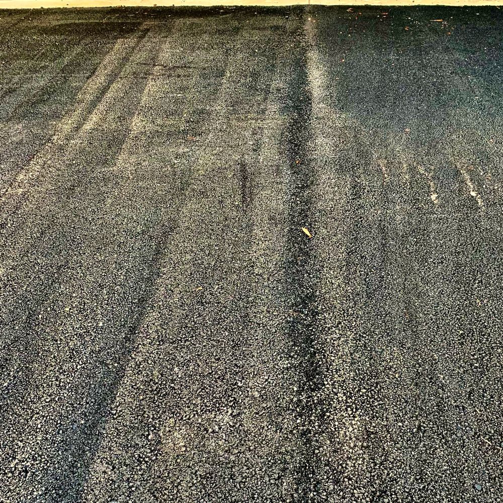 Nemanich hired a contractor to do driveways--now they won't return my calls! (Brookstone Springs, Manhattan, IL) Nemanich hired a contractor to do driveways--now they won't return my calls! (Brookstone Springs, Manhattan, IL)