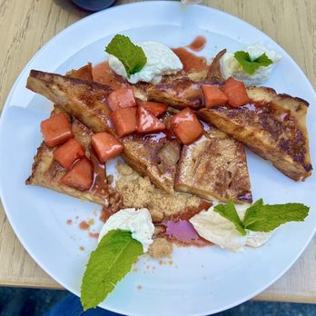 Menlo Tavern - Apple pie French toast. It's more like bread pudding. Amazing! - Breakfast & Brunch Near Me - Menlo Park, California Menlo Tavern - Apple pie French toast. It's more like bread pudding. Amazing! - Breakfast & Brunch Near Me - Menlo Park, California