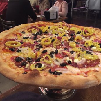 Five Points Pizza - Note to self: I don't like Zeus. It's a sour pizza :p - Italian Near Me - Nashville, Tennessee