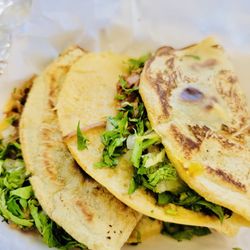 Carnitas Don Alfredo - Gorditas de Carnitas!