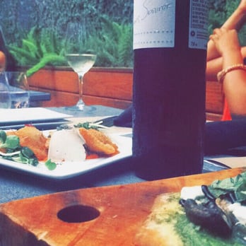 Cru Cellars - There's no ambiance like this in Tampa! Wine just taste better here! - Wine Bars Near Me - Tampa, Florida Cru Cellars - There's no ambiance like this in Tampa! Wine just taste better here! - Wine Bars Near Me - Tampa, Florida
