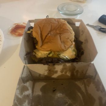 For the Win - A 2nd chance. Much better . - Burgers Near Me - Los Angeles, California