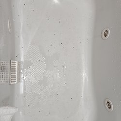 Cedar Glade Resort - Still the mold