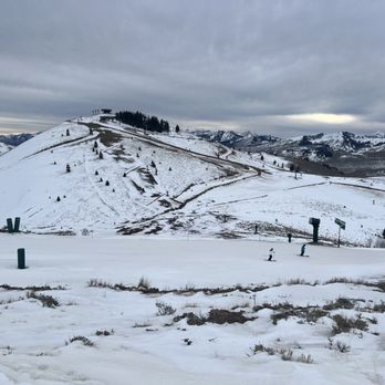 Deer Valley Resort - Views of East Village from Homeward Bound - Ski Resorts Near Me - Park City, Utah