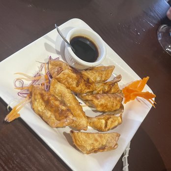 Siri Thai - Potstickers on the house - Thai Near Me - Portland, Oregon Siri Thai - Potstickers on the house - Thai Near Me - Portland, Oregon