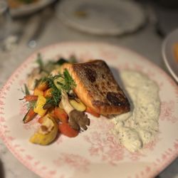 Dante Beverly Hills - Pan Roasted Wild Faroe Island Salmon