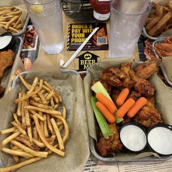 Buffalo Wild Wings - Chicken Wings Near Me - Garland, Texas Buffalo Wild Wings - Chicken Wings Near Me - Garland, Texas