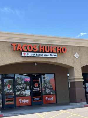 Tacos Huicho by null