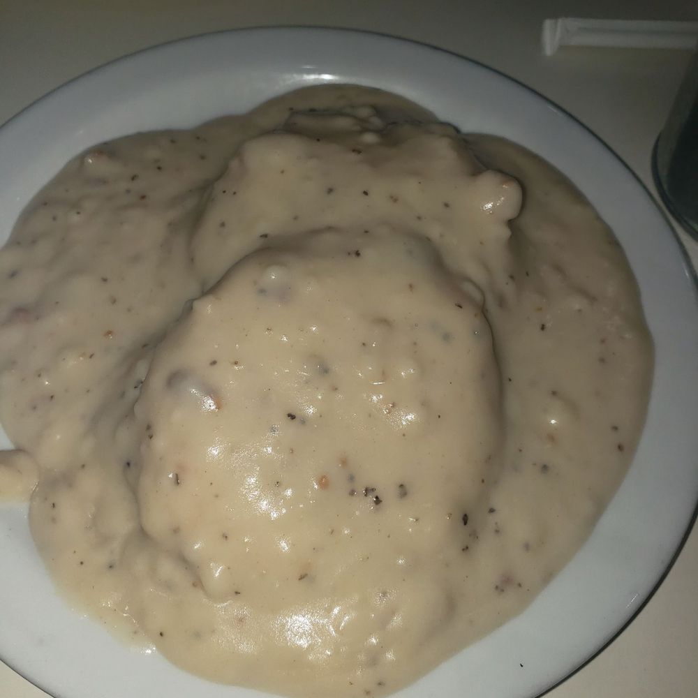 Spring House Restaurant - Biscuits and Gravy - New American Near Me - Hesperia, California Spring House Restaurant - Biscuits and Gravy - New American Near Me - Hesperia, California