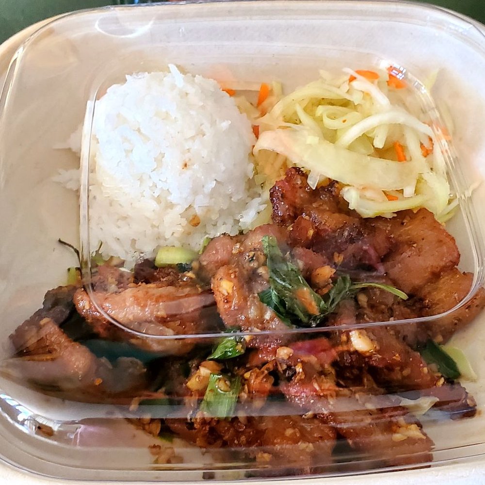 Thai Mee Up - Fried Pork Ribs - Food Trucks Near Me - Kihei, Hawaii Thai Mee Up - Fried Pork Ribs - Food Trucks Near Me - Kihei, Hawaii