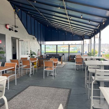 Deep Sea Wine Tasting Room - Spacious patio - Wine Bars Near Me - Ventura, California Deep Sea Wine Tasting Room - Spacious patio - Wine Bars Near Me - Ventura, California
