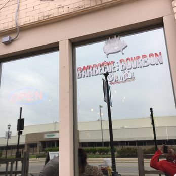Barbecue And Bourbon - Barbeque Near Me - Speedway, Indiana