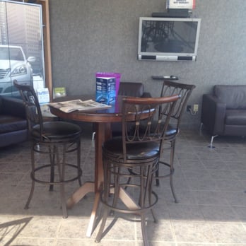 Vision Hyundai Henrietta - TV and comfy seats - Car Dealers Near Me - Rochester, New York