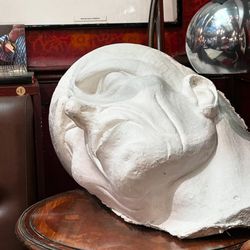 Café du Palais - He lost his head, the food was so scrumptious!