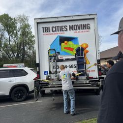 Tri Cities Moving