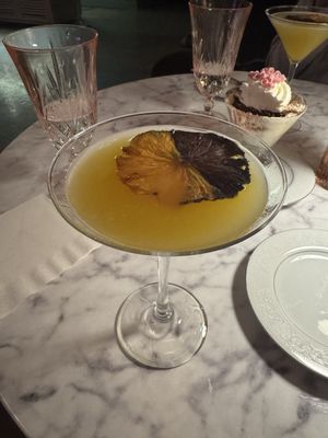 Coupe & Stein Champagne Bar by null