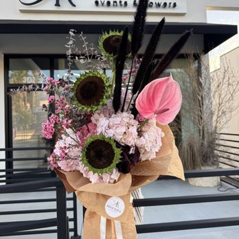 Khatalina - Simply exquisite. - Floral Designers Near Me - La Crescenta-Montrose, California Khatalina - Simply exquisite. - Floral Designers Near Me - La Crescenta-Montrose, California