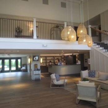 The Pell - Hotels Near Me - Middletown, Rhode Island