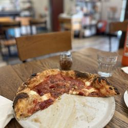 La Sorrentina - Diavola Pie! Had quite the kick of spice!