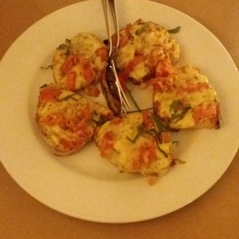 Santo António de Alfama - Bruschetta. - Portuguese Near Me - Lisbon, 11 Santo António de Alfama - Bruschetta. - Portuguese Near Me - Lisbon, 11