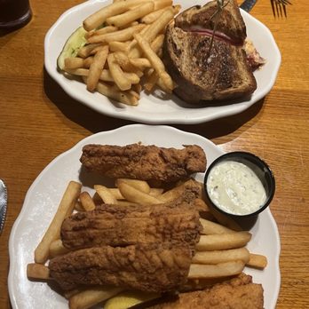 Thirsty Whale - American Near Me - Bar Harbor, Maine