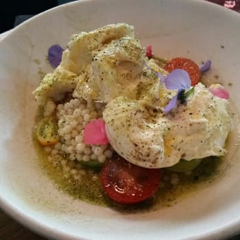 Odettes Eatery - Heirloom Tomatoes - Bars Near Me - Auckland, AUK