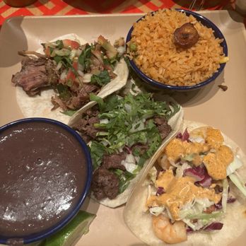BelAir Cantina - Bars Near Me - Wauwatosa, Wisconsin